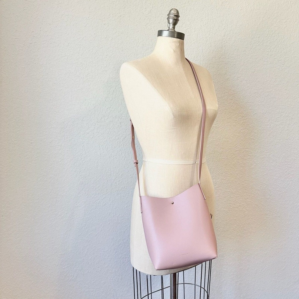 NWOT ANTHROPOLOGIE SAMARA Crossbody Bucket Bag in Rose Blush Pink Vegan Leather